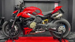 Ducati Streetfighter V4 (2023 - 24) 