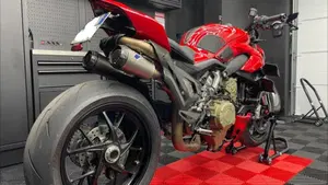 Ducati Streetfighter V4 (2023 - 24)  (5)