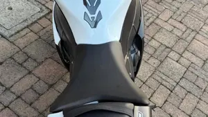Kawasaki Ninja 1000 ZX-10R (2011 - 15)  (5)