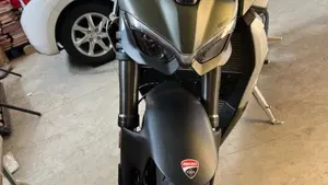 Ducati Streetfighter V2 (2022 - 24)  (6)
