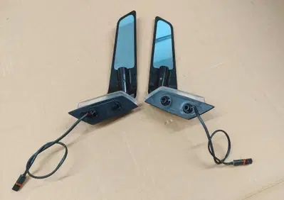 Specchietti Con Indicatore Di Direzione A LED per Generico - Annuncio 10076013