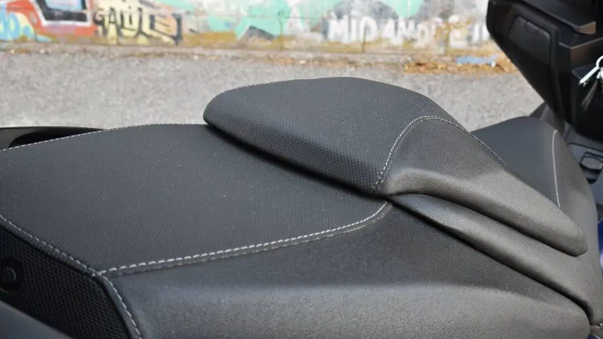 Kymco Xciting 400i S ABS (2019 - 20)  (8)