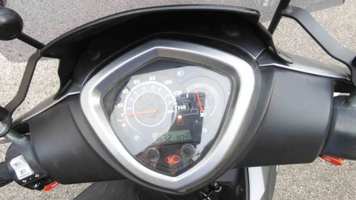 Kymco Agility 200i R16 + (2021 - 25)  (5)