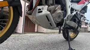 Honda Africa Twin CRF 1000L Adventure Sports Travel Edition (2019)  (4)