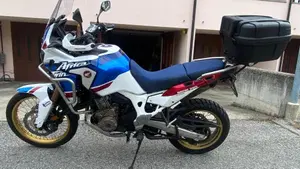 Honda Africa Twin CRF 1000L Adventure Sports Travel Edition (2019)  (9)