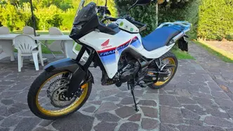 Honda Transalp XL750 (2023 - 24) usata