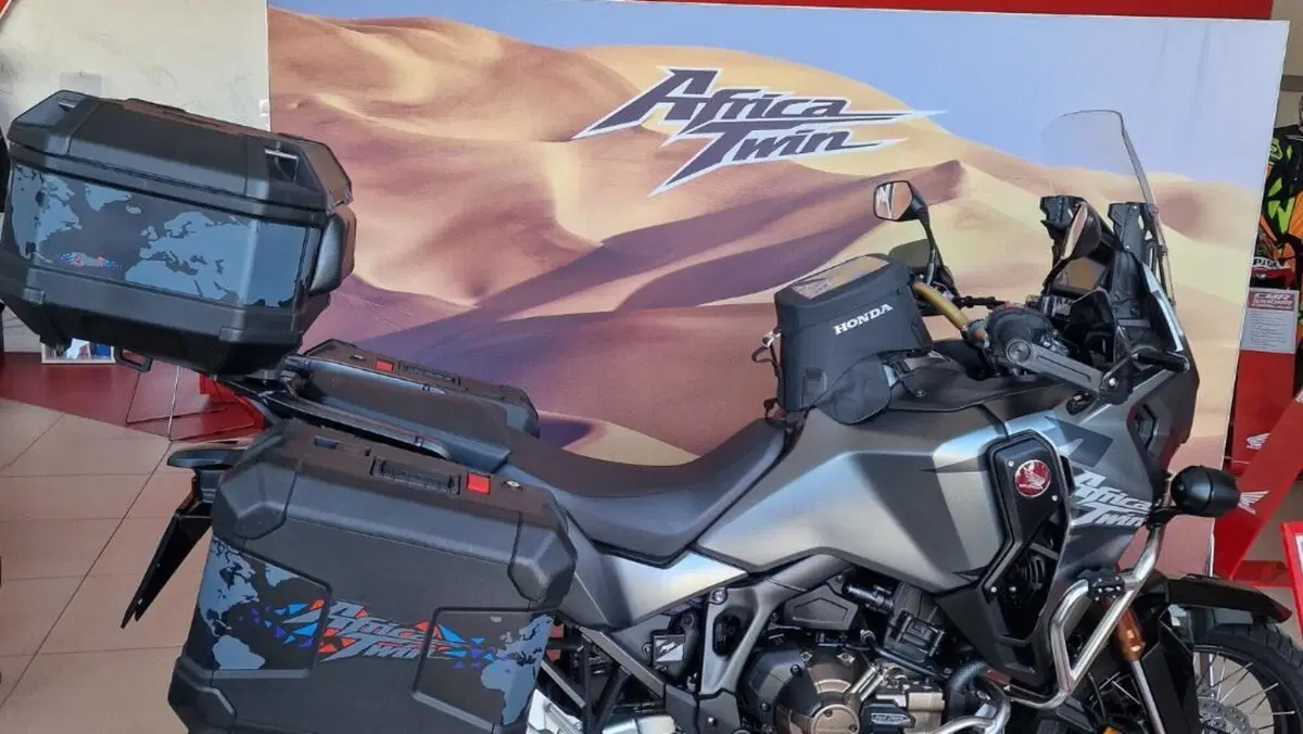 Honda Africa Twin CRF 1100L Adventure Sports DCT Travel Edition (2024 - 26)  (2)