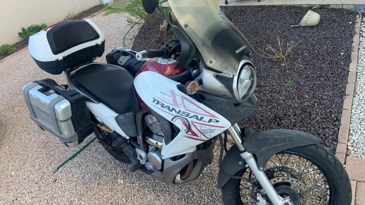 Honda Transalp XL 700 V (2007 - 2013)  (4)