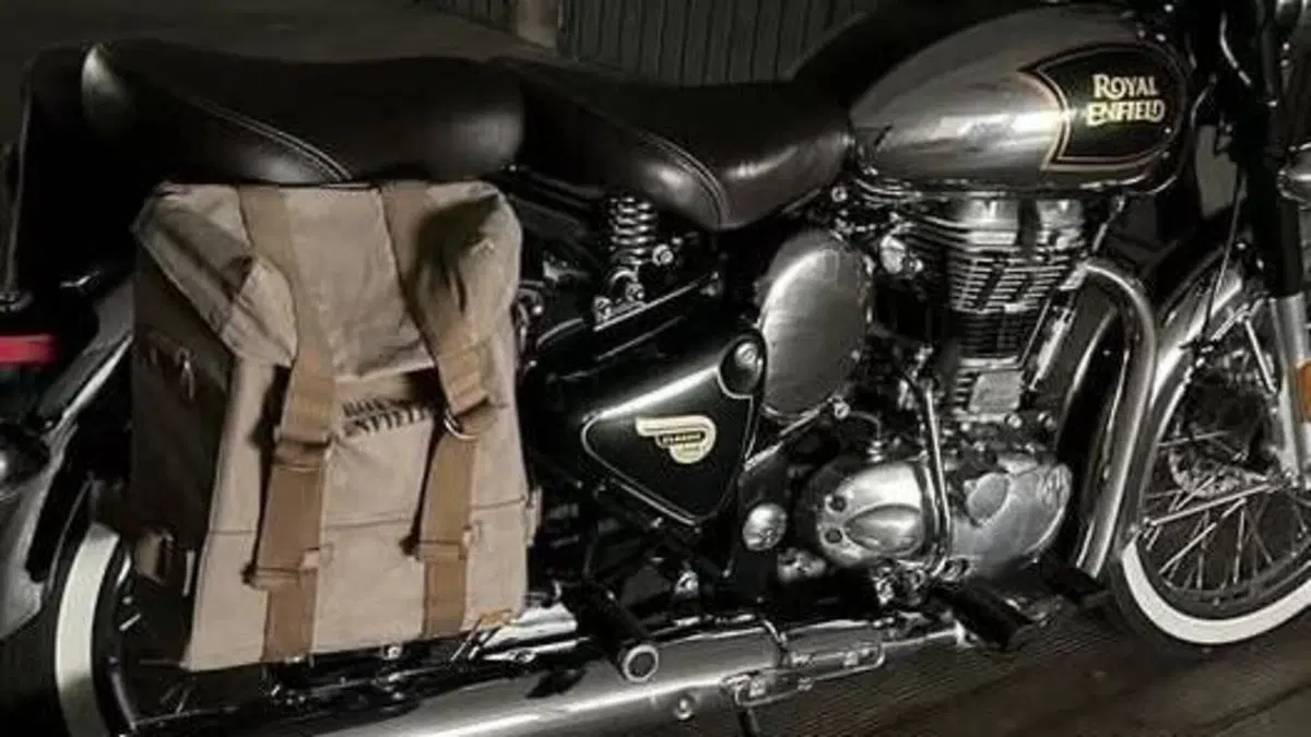 Royal Enfield Bullet 500 EFI STD - Entry Level (2017 - 20)  (2)