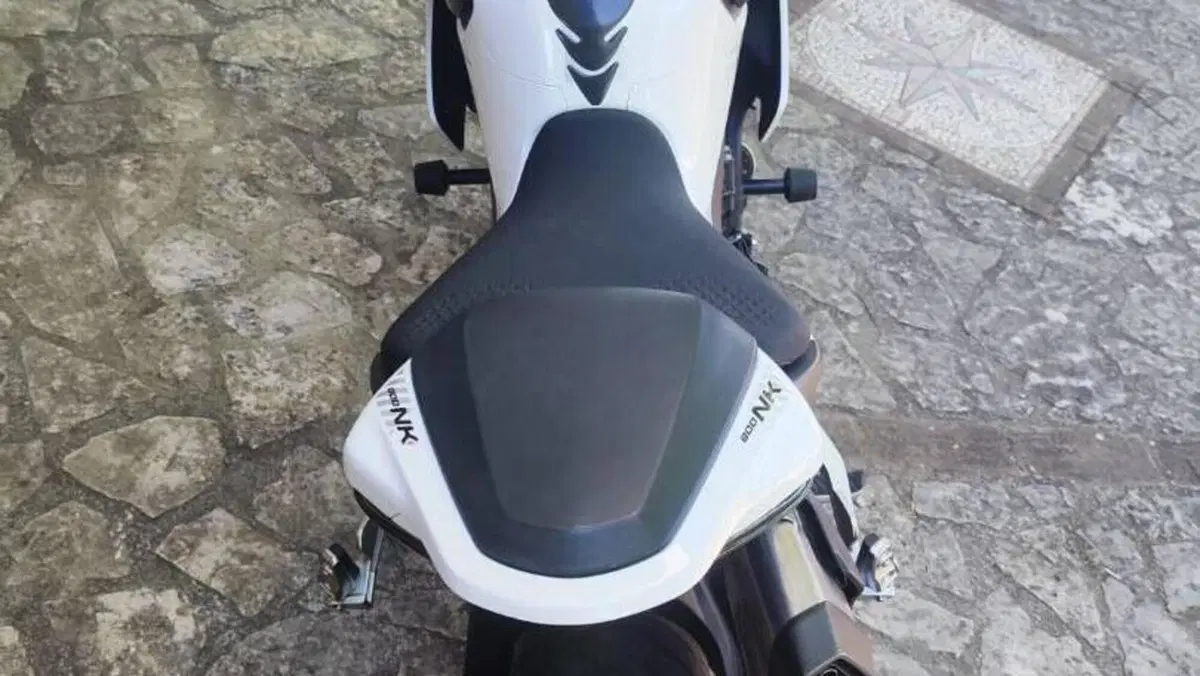 CFMOTO 800NK Advanced (2023 - 26)  (4)