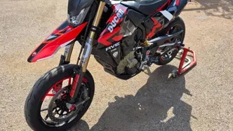 Ducati Hypermotard 698 Mono RVE (2024 - 26) usata