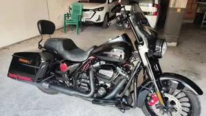 Harley-Davidson 107 Road Glide Special (2017 - 18) - FLTRXS  (2)