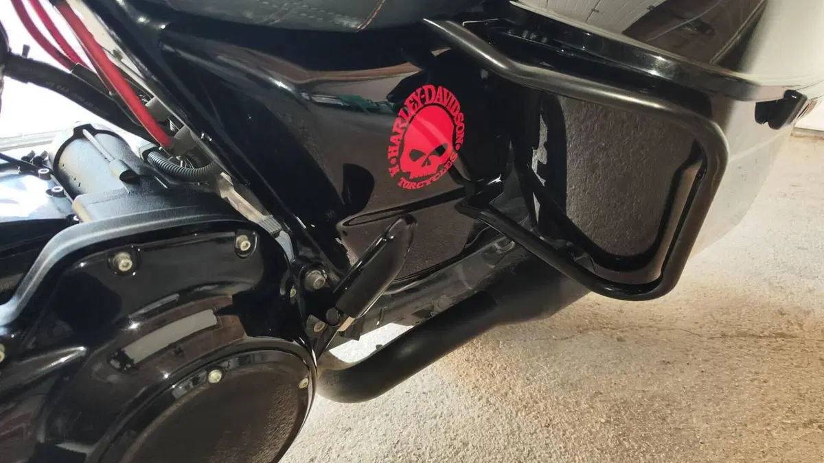Harley-Davidson 107 Road Glide Special (2017 - 18) - FLTRXS  (7)