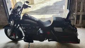 Harley-Davidson 107 Road Glide Special (2017 - 18) - FLTRXS  (9)