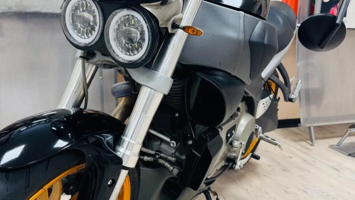 Buell Lightning XB 12S  (4)