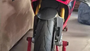 Ducati Panigale V4 R (2023 - 24)  (4)