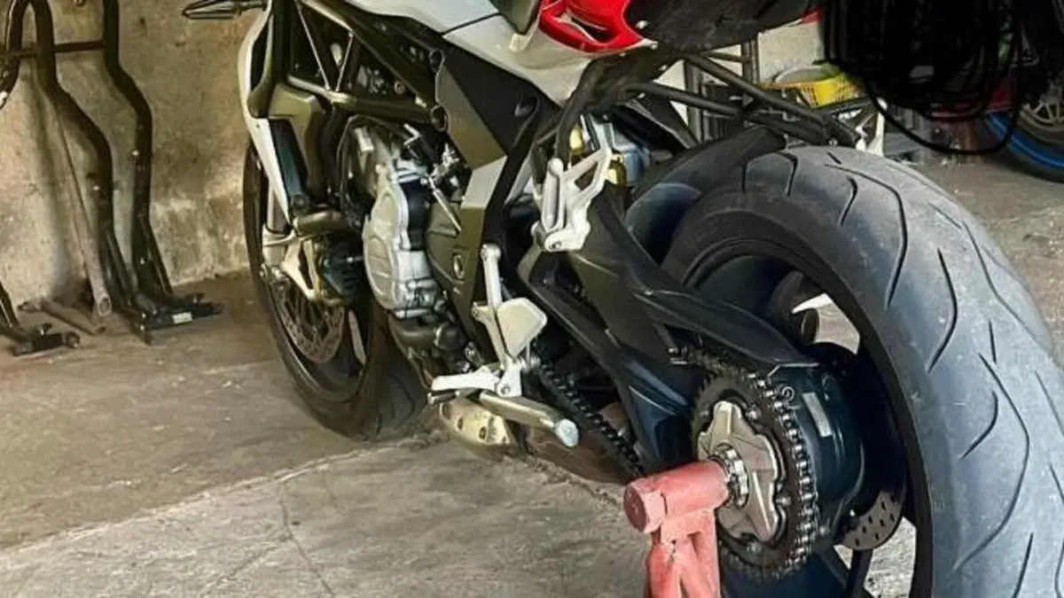 MV Agusta Brutale 800 EAS (2012 - 14)  (5)