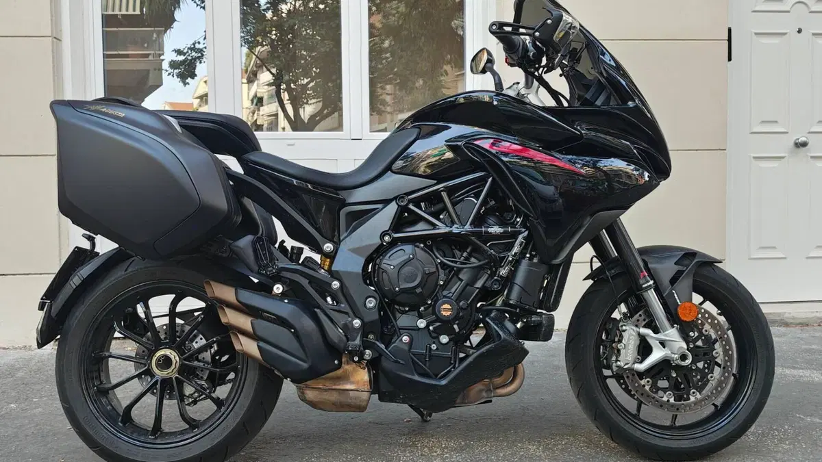 MV Agusta Turismo Veloce 800 R (2023 - 26) 