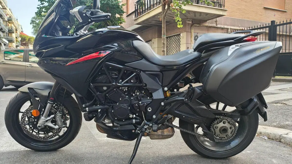 MV Agusta Turismo Veloce 800 R (2023 - 26)  (14)