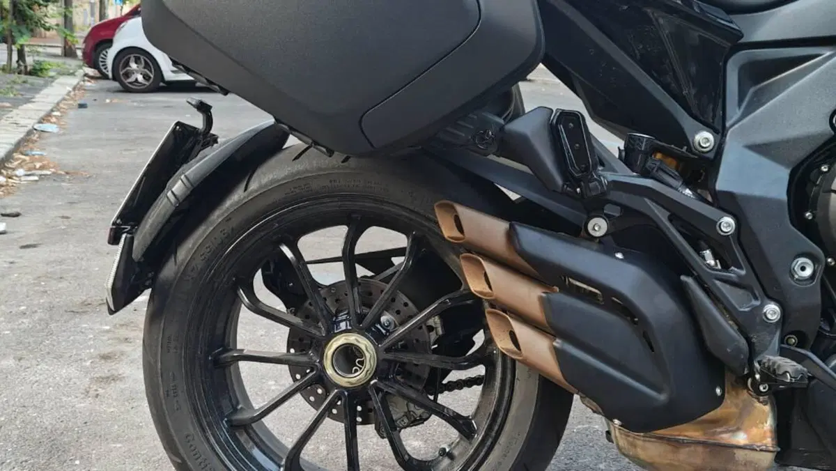 MV Agusta Turismo Veloce 800 R (2023 - 26)  (15)