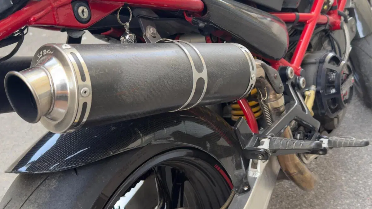 Ducati   (4)