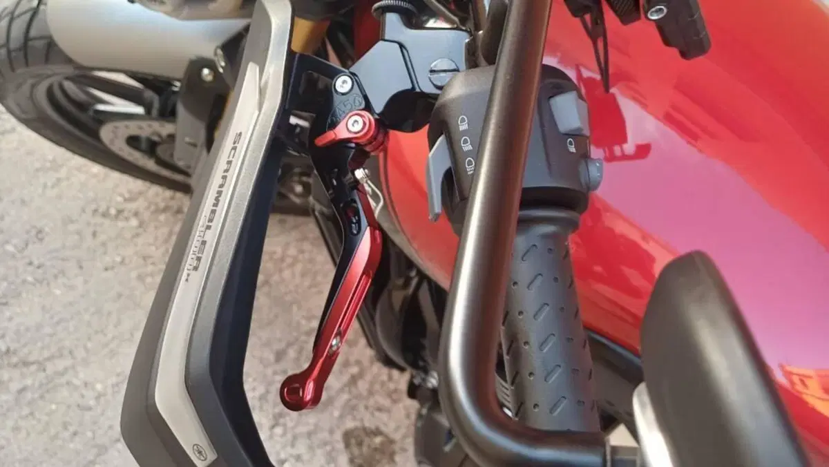 Triumph Scrambler 400 X (2024 - 26)  (4)