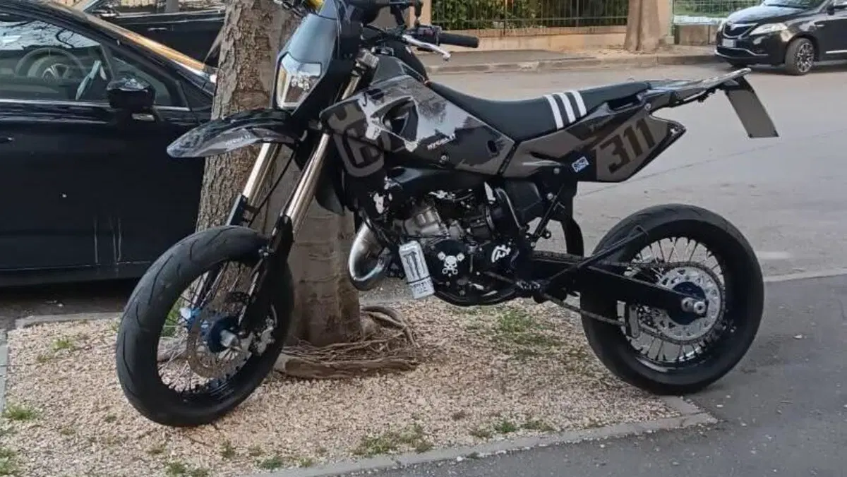 Husqvarna SM 125 S (2005)  (3)
