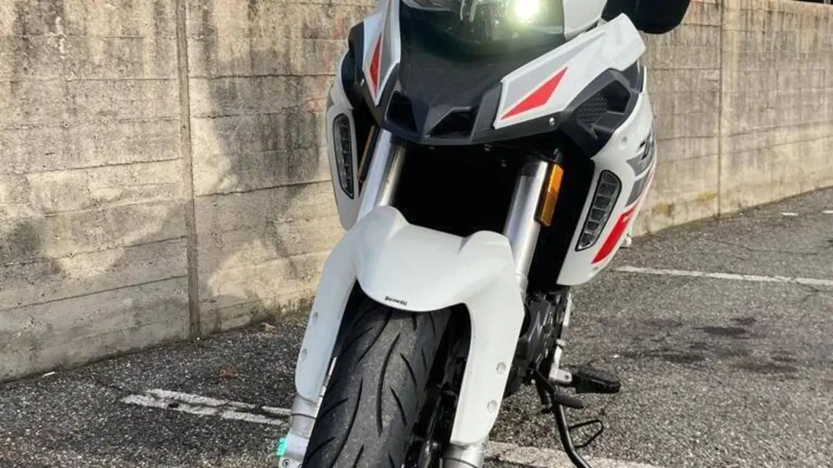 Benelli TRK 251 (2022 - 25) 