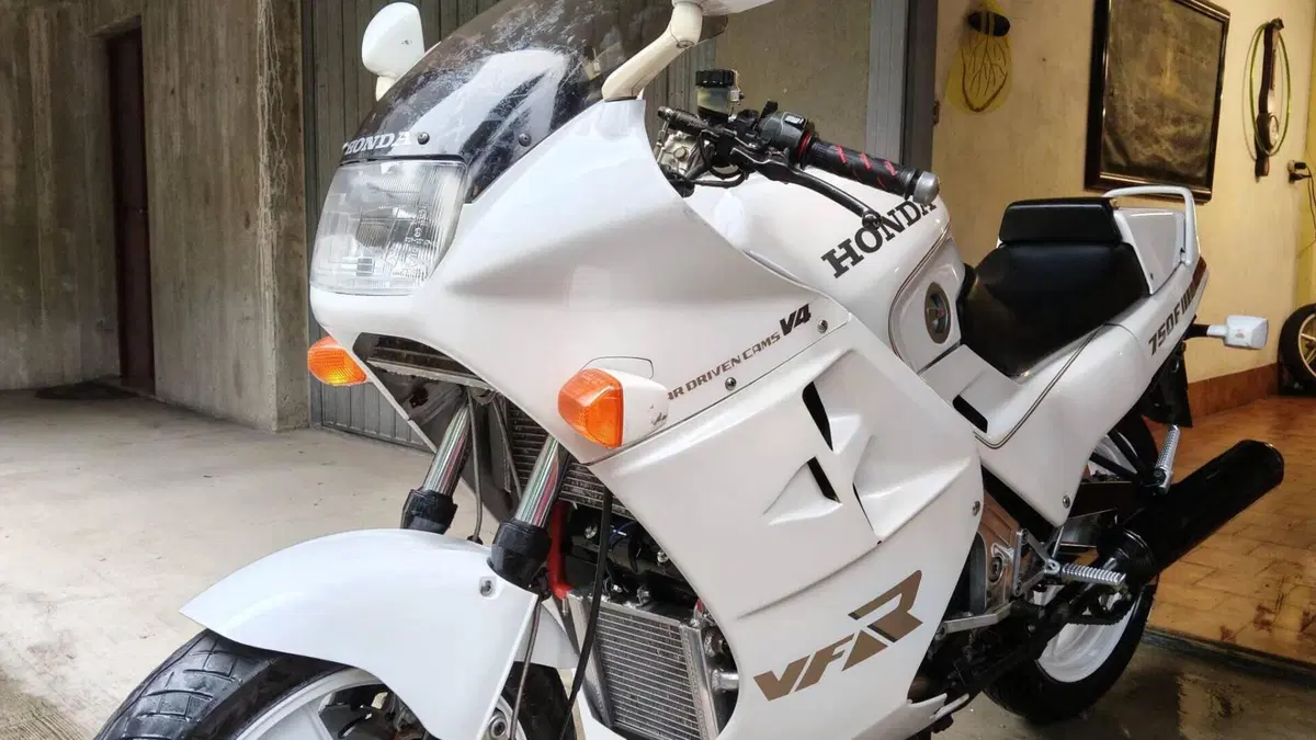 Honda   (3)