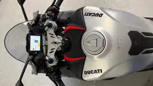 Ducati Panigale V4 1100 SP2 (2022 - 23)  (2)