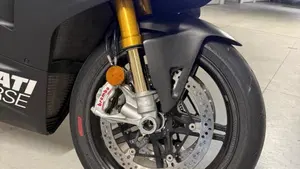 Ducati Panigale V4 1100 SP2 (2022 - 23)  (4)