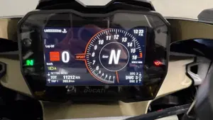 Ducati Panigale V4 1100 SP2 (2022 - 23)  (6)