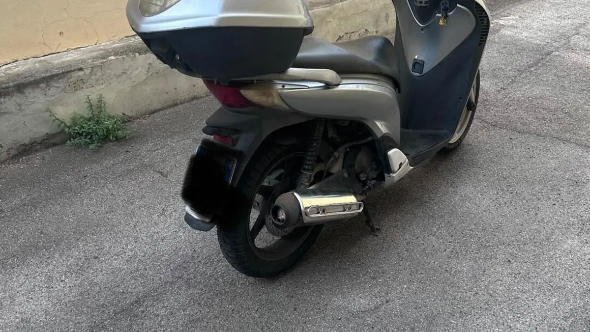 Honda SH 125 i (2009 - 12)  (9)