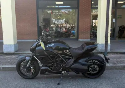 Ducati Diavel 1200 Carbon (2010 - 13) - Annuncio 10075538