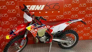 GASGAS EC 300 (2022)  (2)
