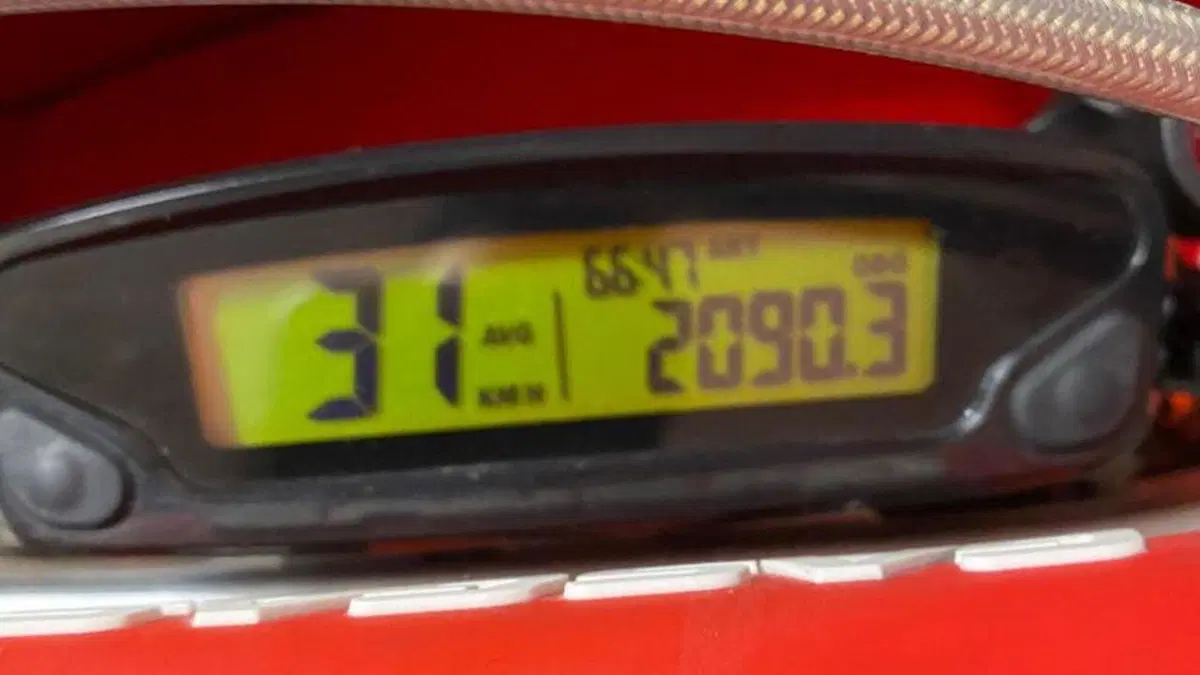 GASGAS EC 300 (2022)  (5)