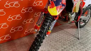 GASGAS EC 300 (2022)  (8)