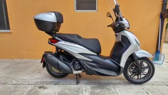 Piaggio Beverly 300 S ABS-ASR (2021 - 25) usata