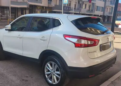 Nissan Qashqai 1.5 dCi Acenta (4)