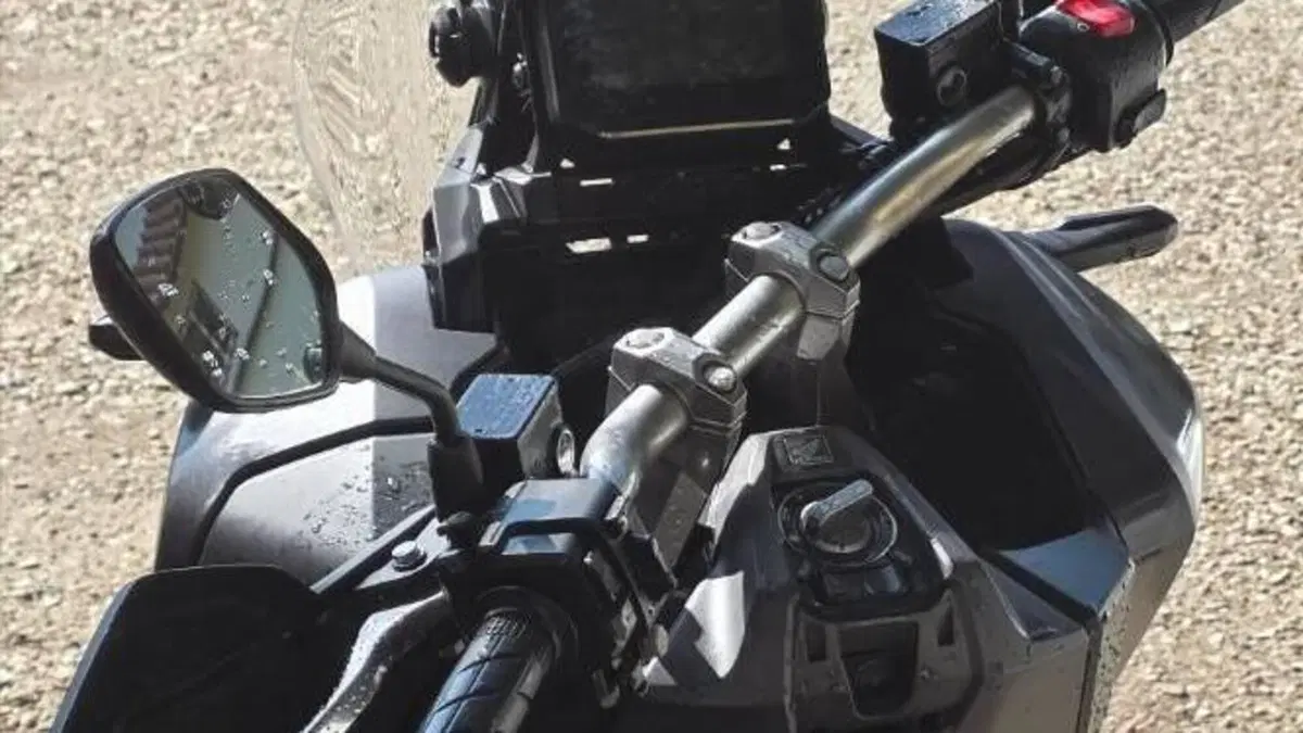 Honda ADV 350 (2022 - 24)  (6)