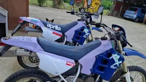 Aprilia   (4)