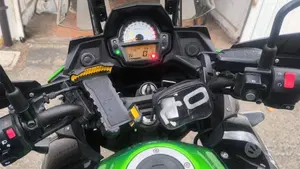 Kawasaki Versys 650 Grand Tourer (2021) 
