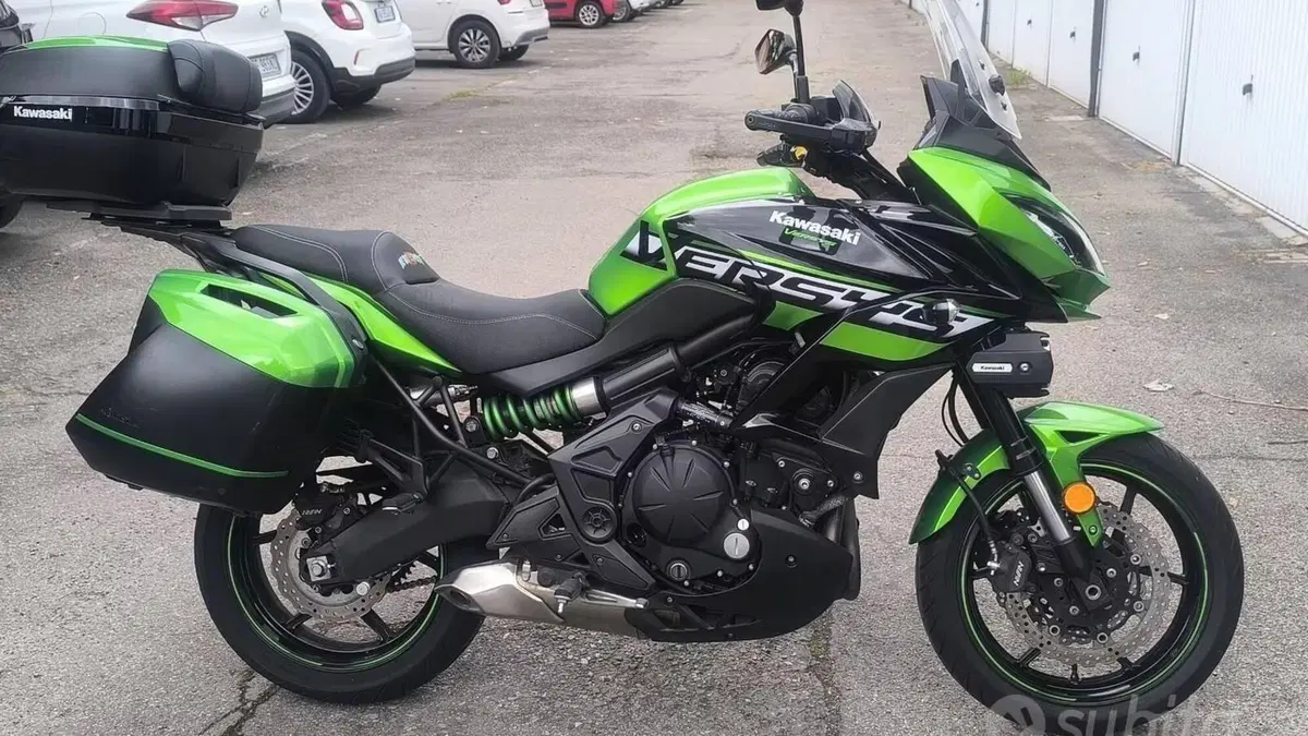 Kawasaki Versys 650 Grand Tourer (2021)  (6)