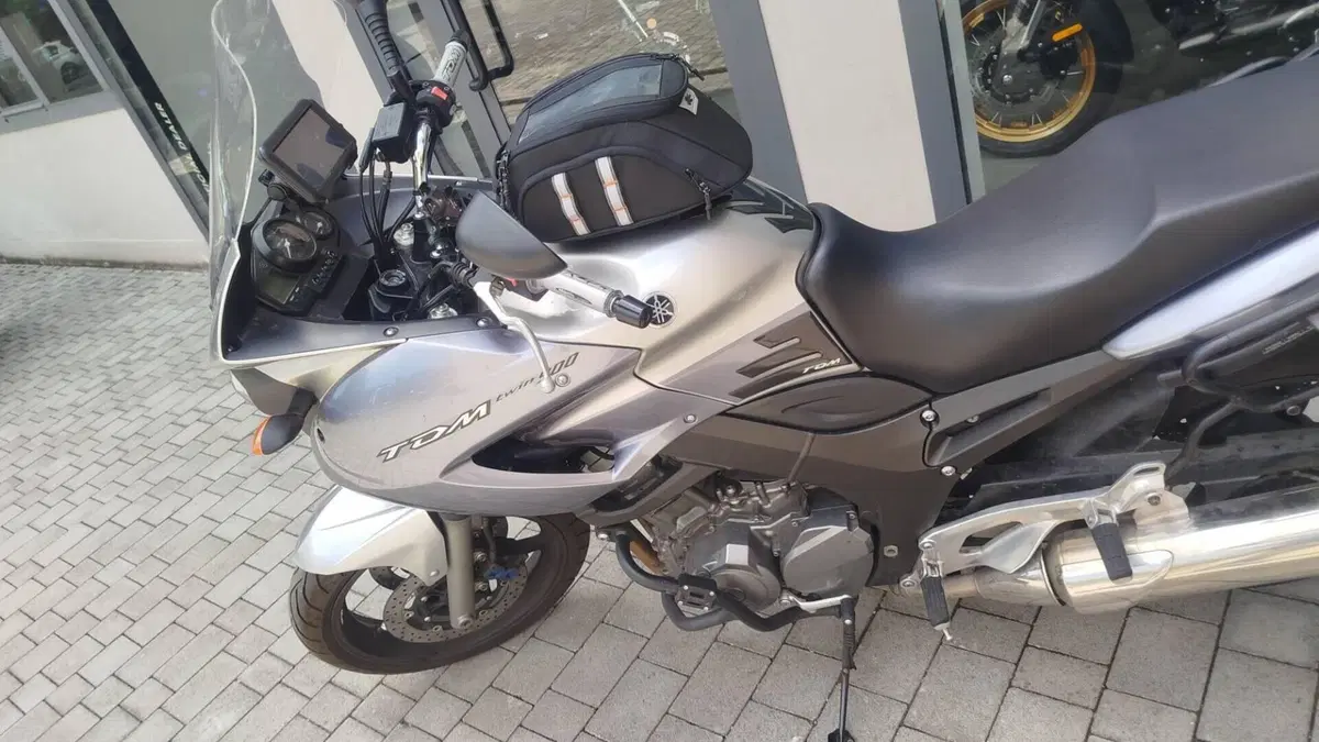 Yamaha TDM 900 (2002 - 14)  (2)