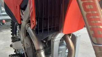 Honda CRF 250R (2024) usata
