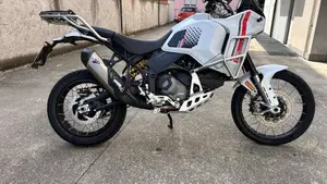 Ducati DesertX (2022 - 25)  (3)