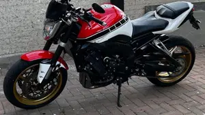 Yamaha FZ1 (2006 - 16)  (7)
