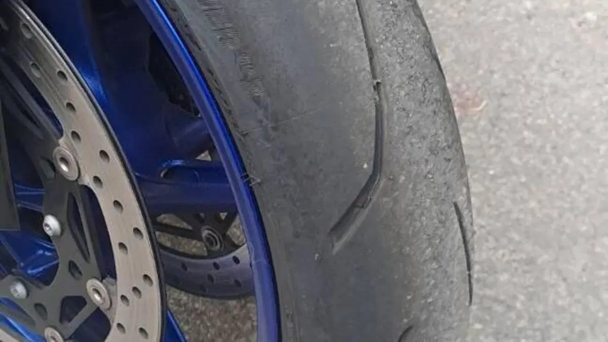 Yamaha MT-10 SP (2022 - 25)  (6)