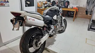 Honda Hornet 900 usata