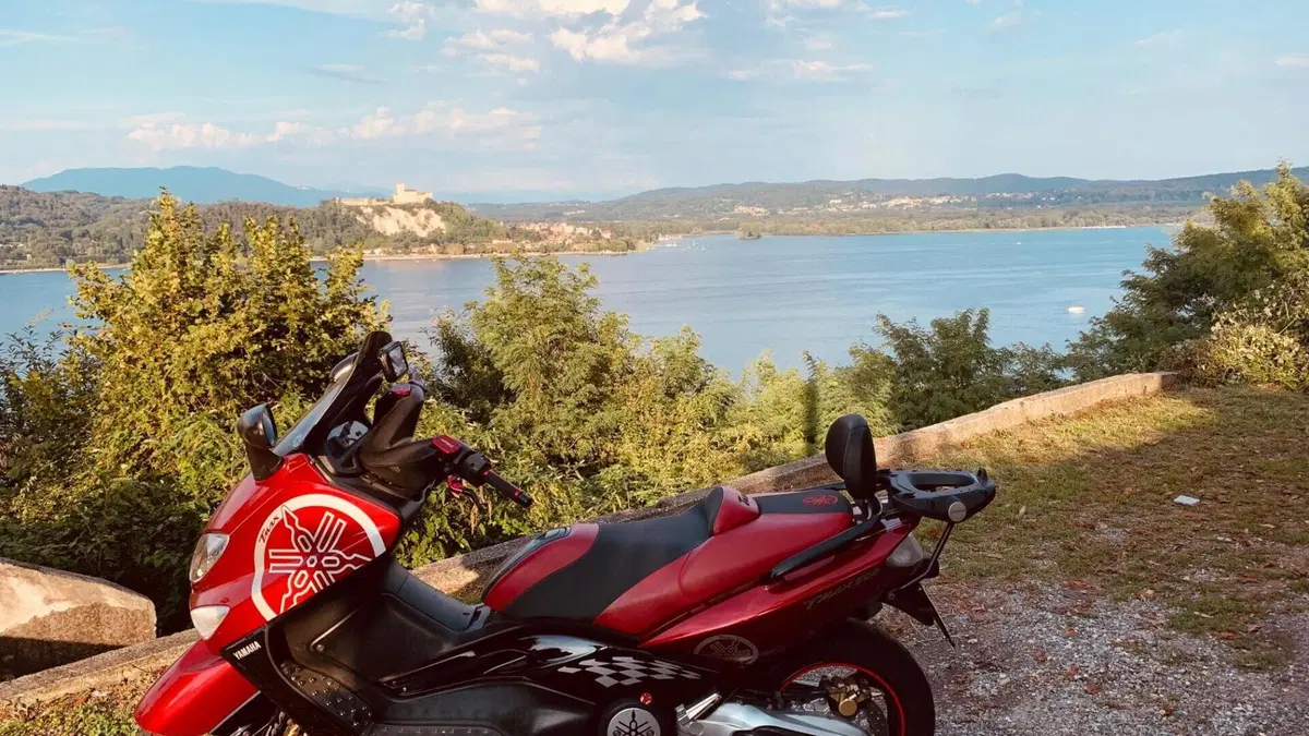 Yamaha T-Max 500 (2001 - 03)  (3)